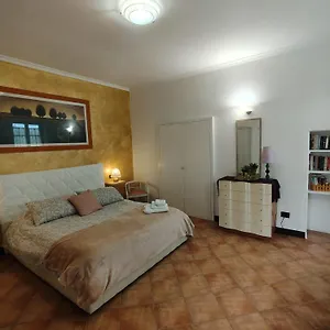 Piramide Gold Apartamento
